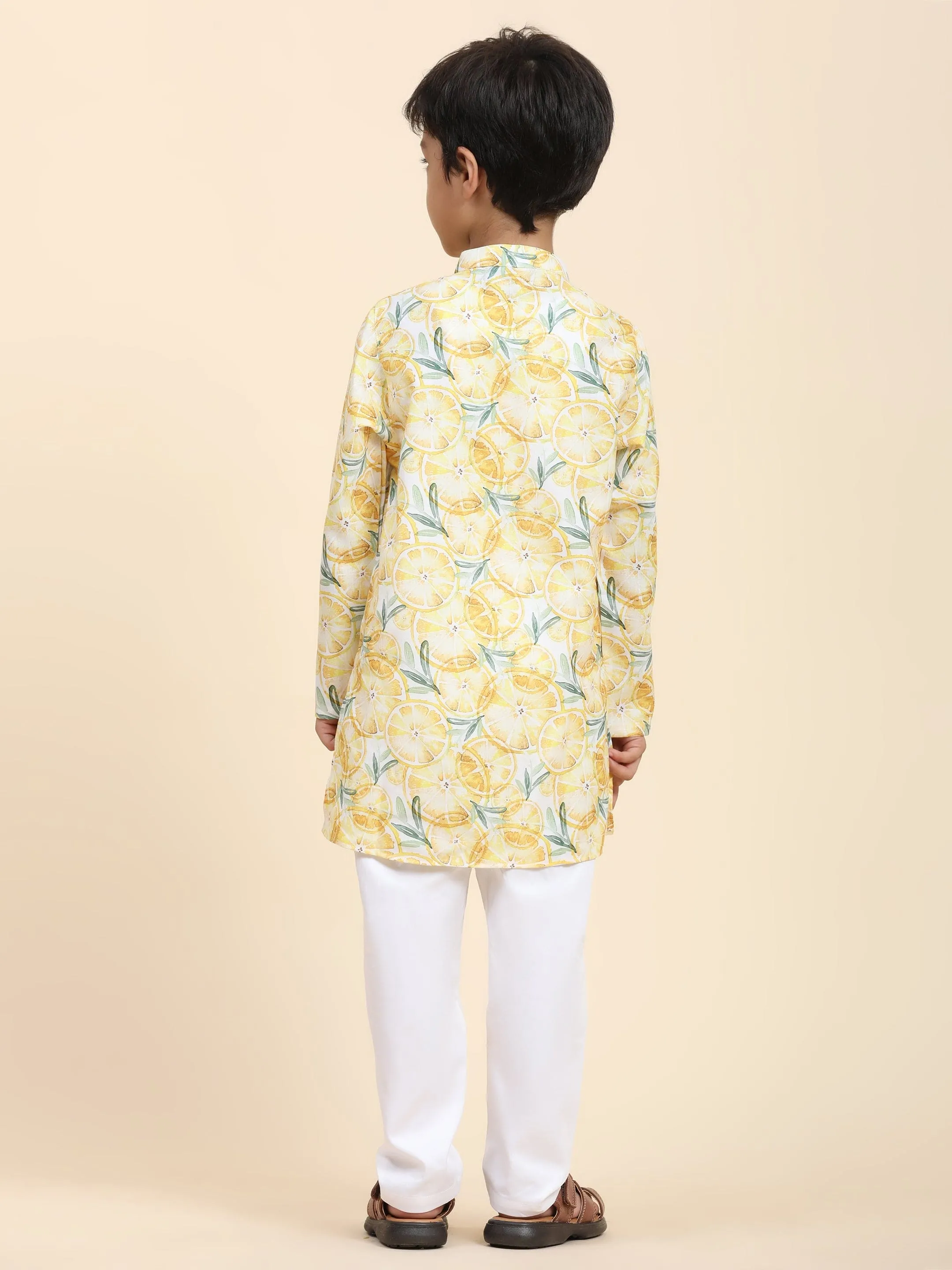 Lemon Print Vestiario's Blend Linen Kurta Pajama Set